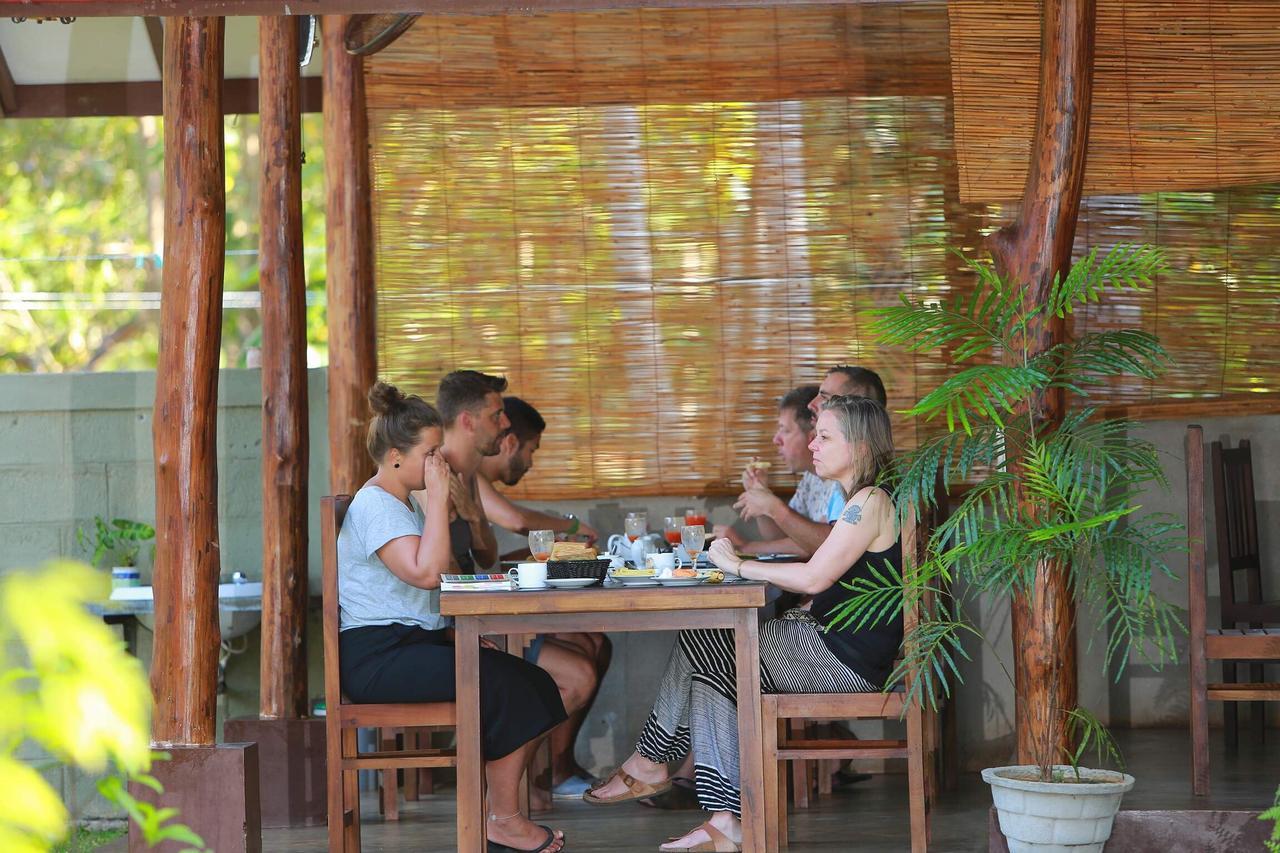Hotel Heladiv Anuradhapura Exterior foto